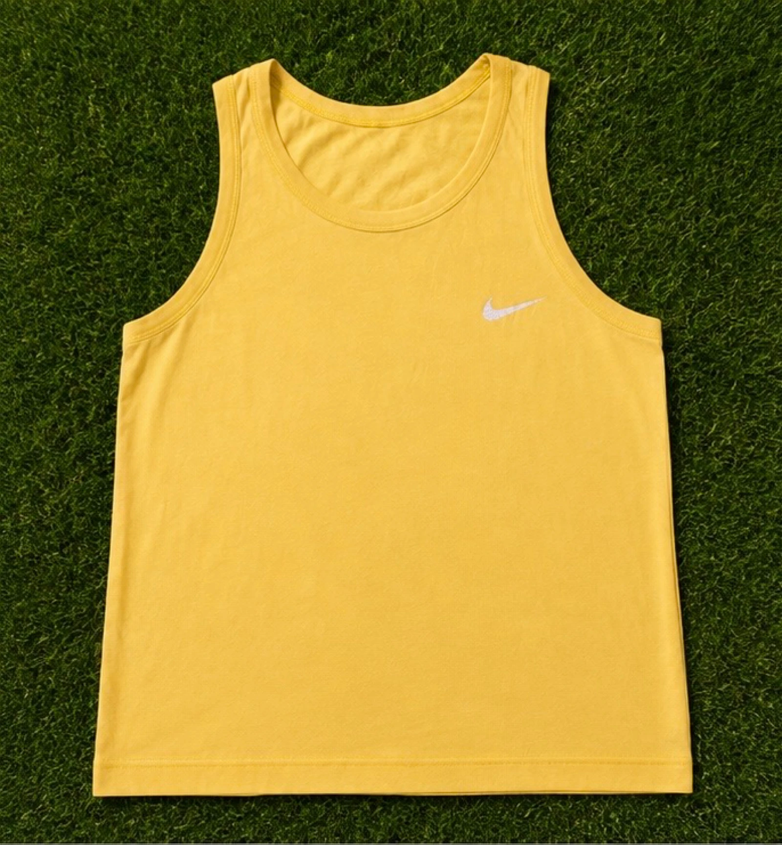 Nike Tank Top The Nike Tee Yellow Medium Y2K Vintage Retro 90s Streetwear Exclusive 